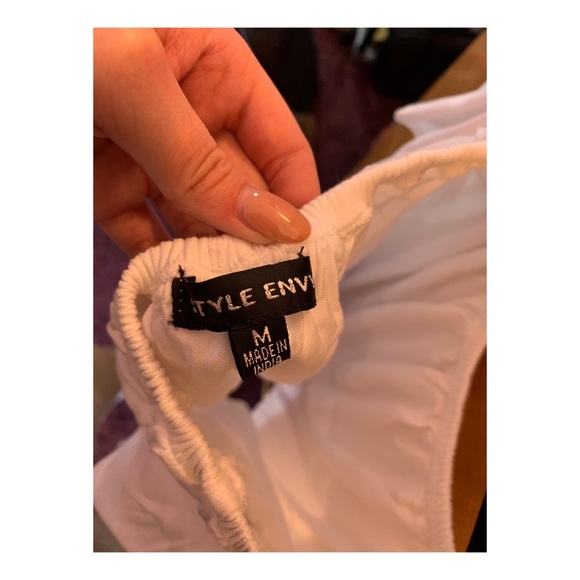 Off The Shoulder Top - Picture 2 of 2